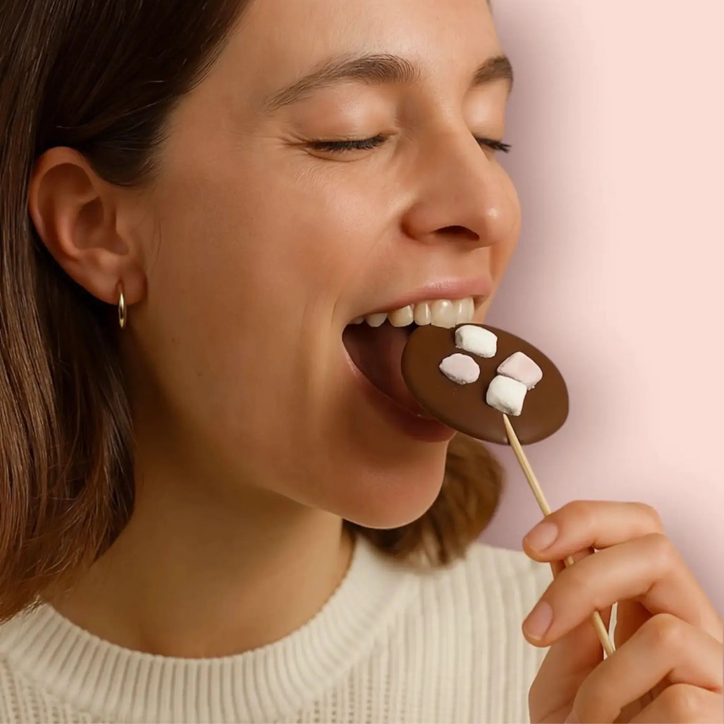 Sucettes au chocolat au lait et guimauves